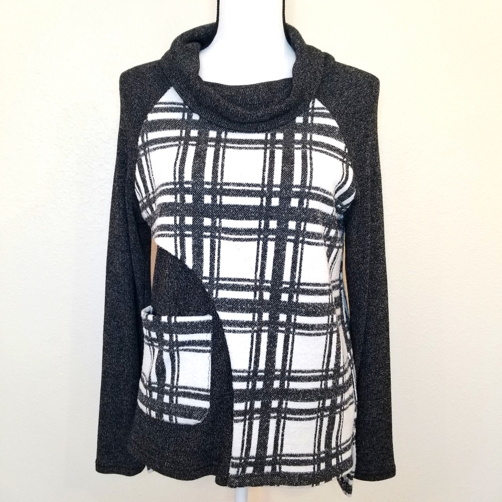Josef Ribkoff loose turtleneck sweater